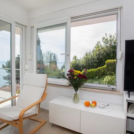 Riva Mare Apartment *