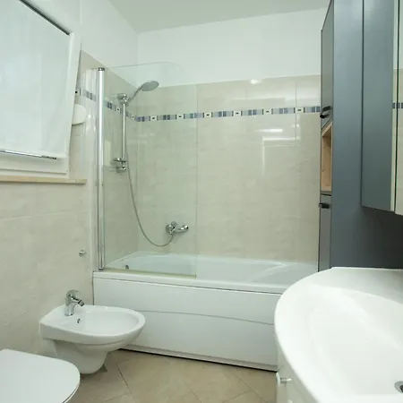 Riva Mare Apartment